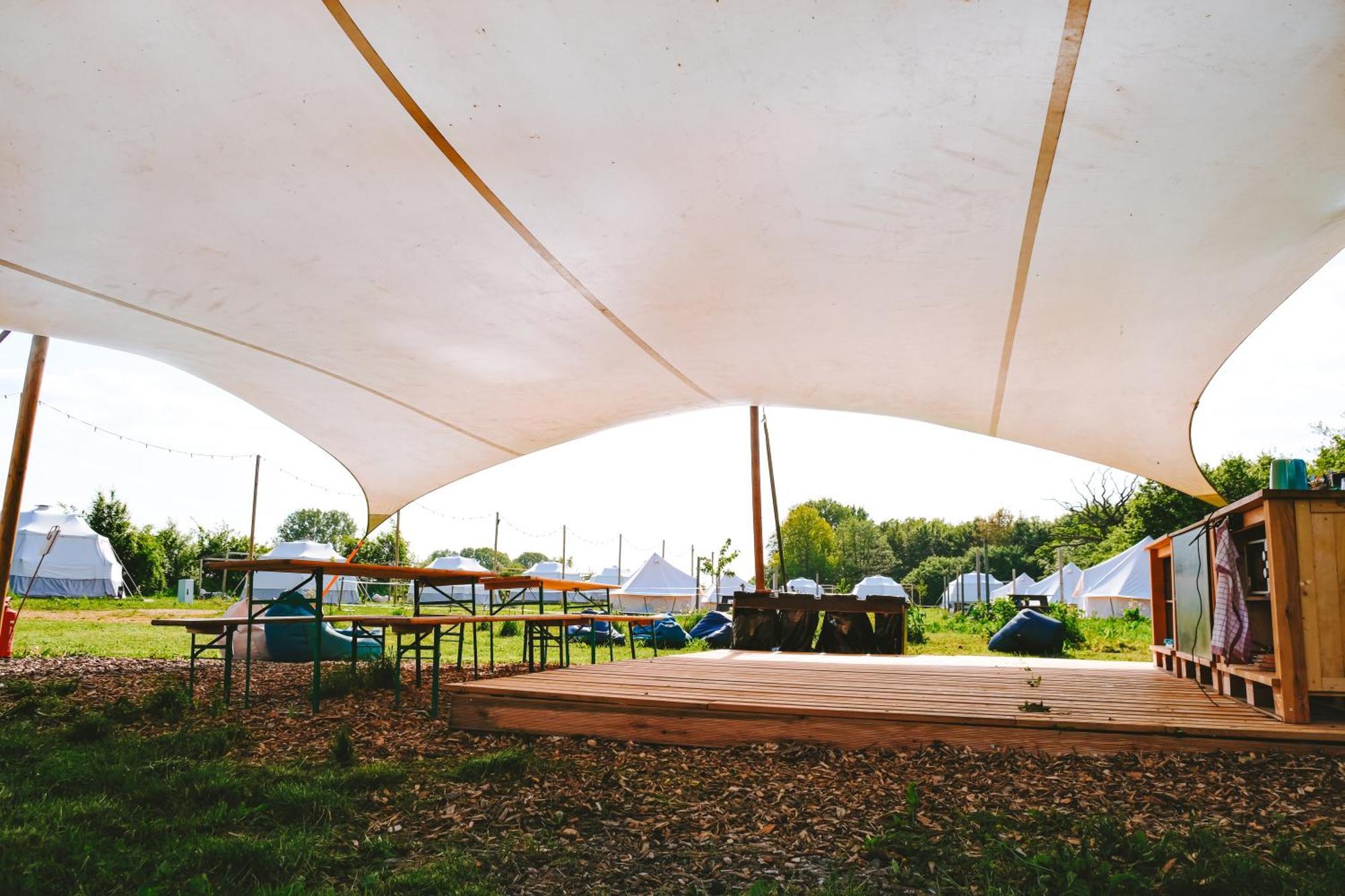 מלון Rendswuhren Domo Camp - Nature Glamping Hof Viehbrook מראה חיצוני תמונה